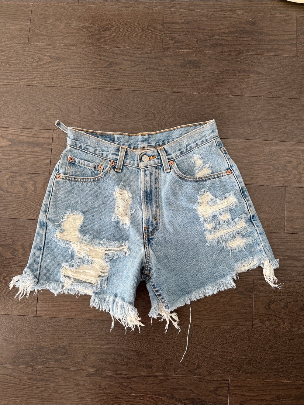 Levi’s medium wash destroyed Jean shorts